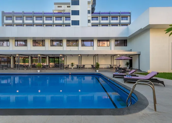 Boutique hotel only: Vivanta Mangalore Oldport Road - Formerly Known As Taj Manjarun